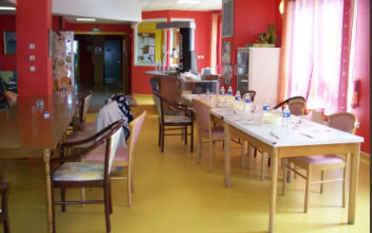 Image Résidence - 1 : EHPAD le Champ de la Rose