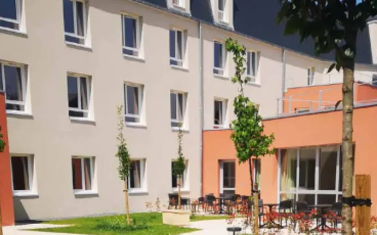 Image Résidence - 4 : La Dorine - Ex Val D Oise