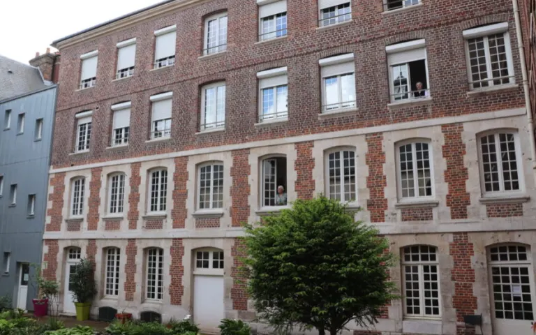 Image Résidence - 1 : EHPAD Sacré Coeur d'Ernemont