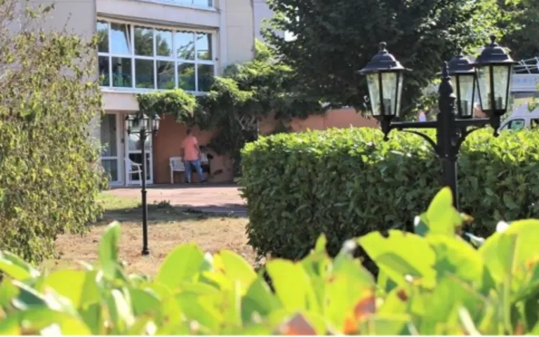 Image Résidence - 4 : EHPAD le Parc Fleuri