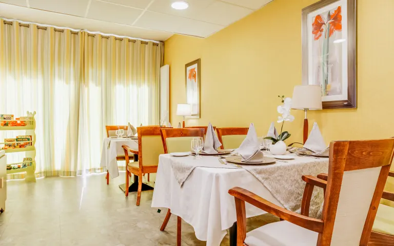 Image Résidence - 1 : Les Jardins Medicis A Fontenay Tresigny