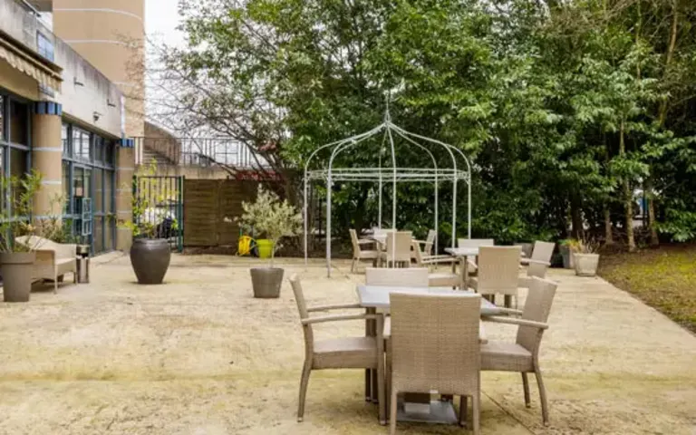 Image Résidence - 3 : Résidence Service Senior les Terrasses du Lac