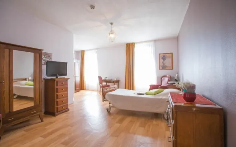 Image Résidence - 2 : EHPAD les Coteaux d'Escudié