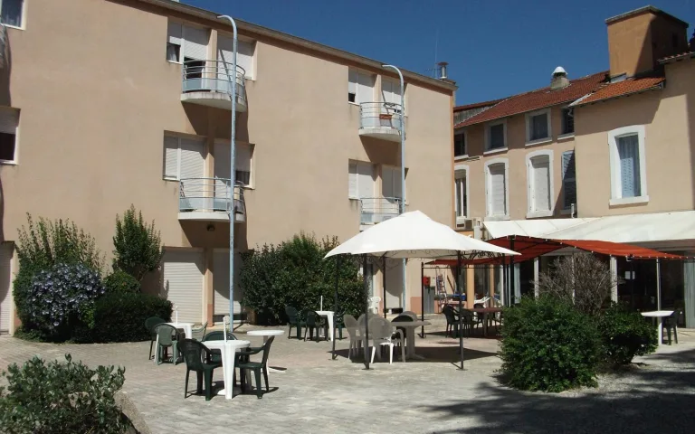 Image Résidence - 1 : EHPAD les Cèdres