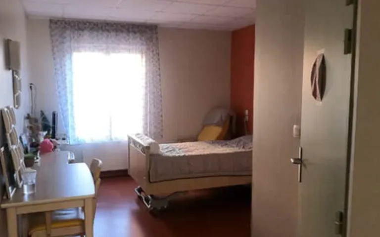 Image Résidence - 4 : La Maison des Micocouliers