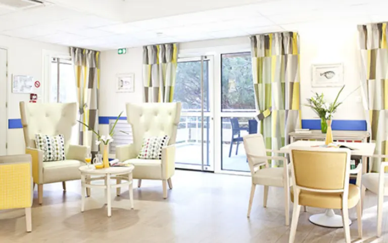 Image Résidence - 2 : Le Grand Jardin au Lavandou