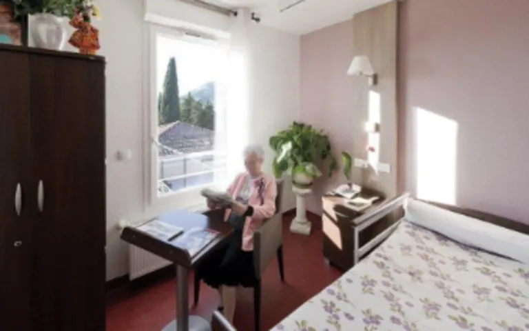 Image Résidence - 3 : La Colline de Sainte-Musse EHPAD Résidence le Cosor