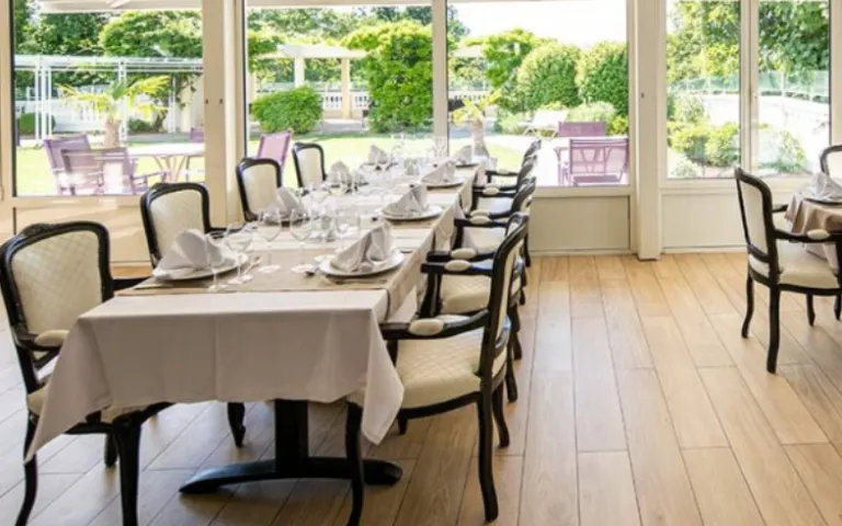 Image Résidence - 2 : La Villa d'Epidaure la Celle St Cloud