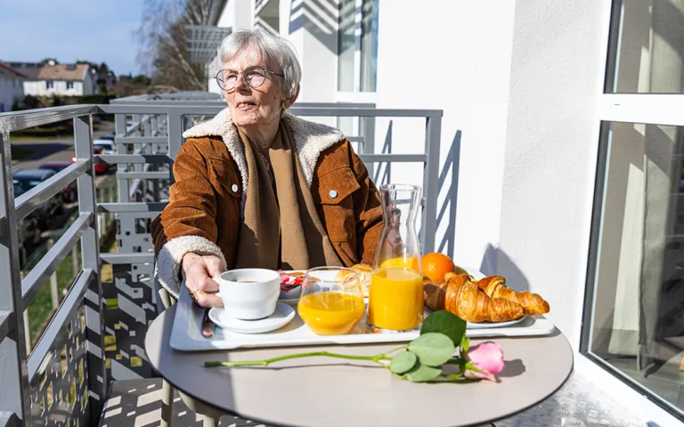 Image Résidence - 4 : Clinalliance EHPAD Repotel Voisins-Le-Bretonneux