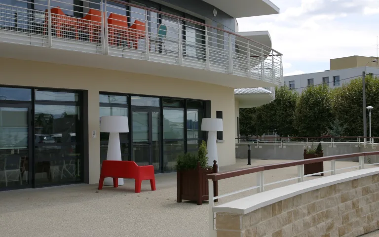 Image Résidence - 2 : EHPAD le Cèdre Bleu