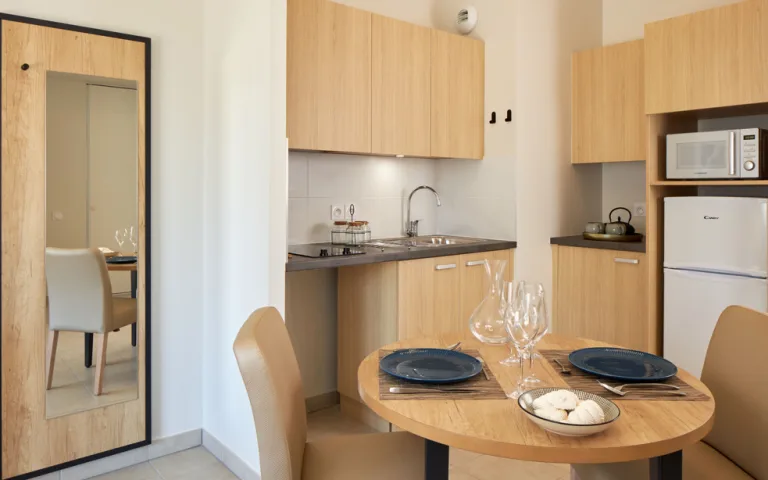 Image Résidence - 3 : Oui Seniors  - Meze