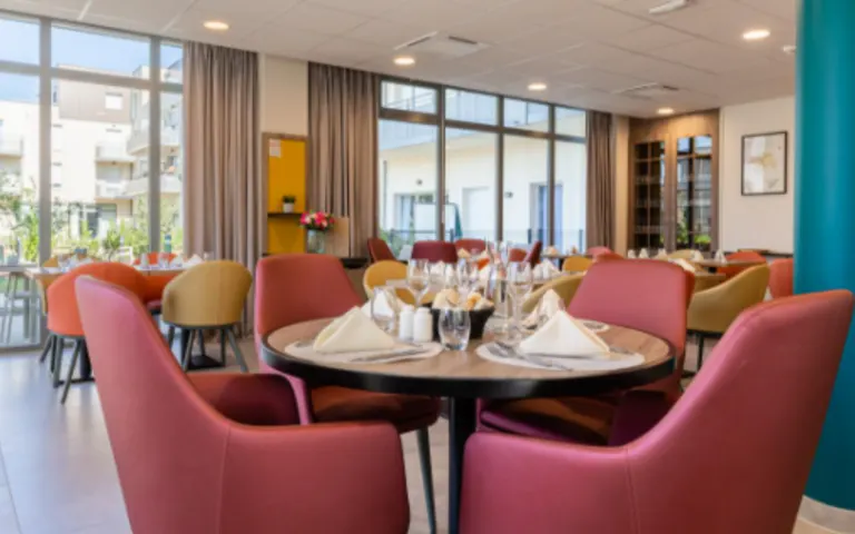 Image Résidence - 2 : Niort - les Bords de Sèvre