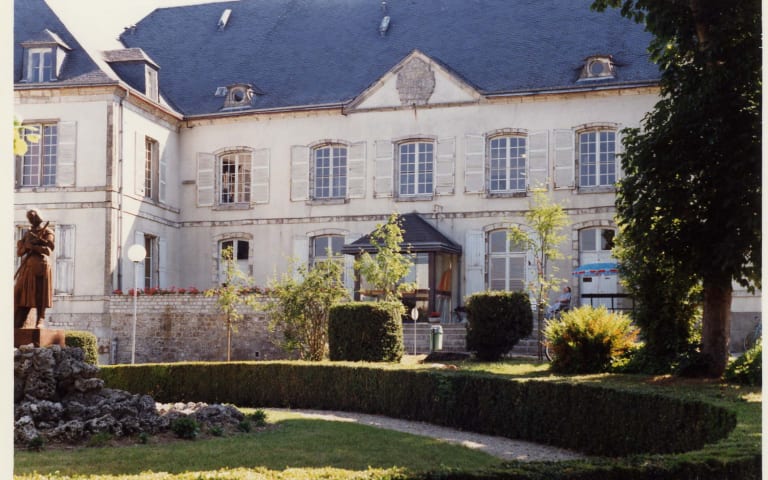 Image Résidence - 1 : EHPAD Résidence Jeanne-D'arc