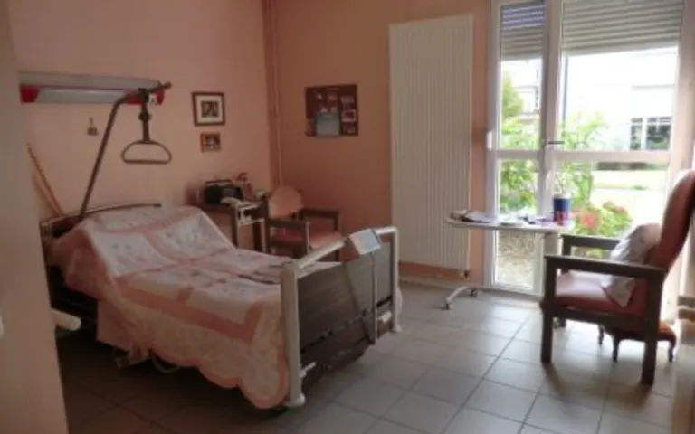 Image Résidence - 2 : EHPAD Saint-Brice Résidence du Val de l'Eure