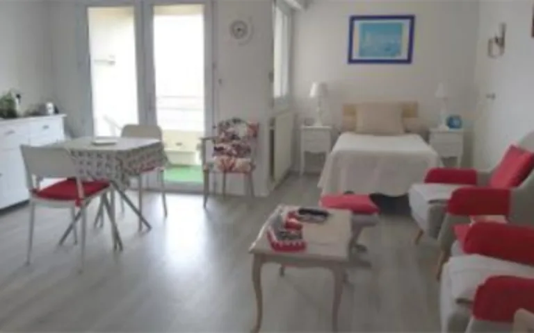 Image Résidence - 1 : Foyer-Logement les Fleurs Salines