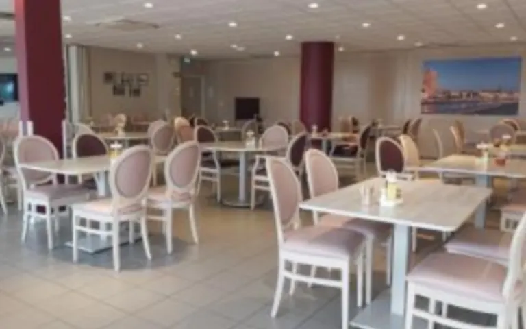 Image Résidence - 3 : Foyer-Logement les Fleurs Salines