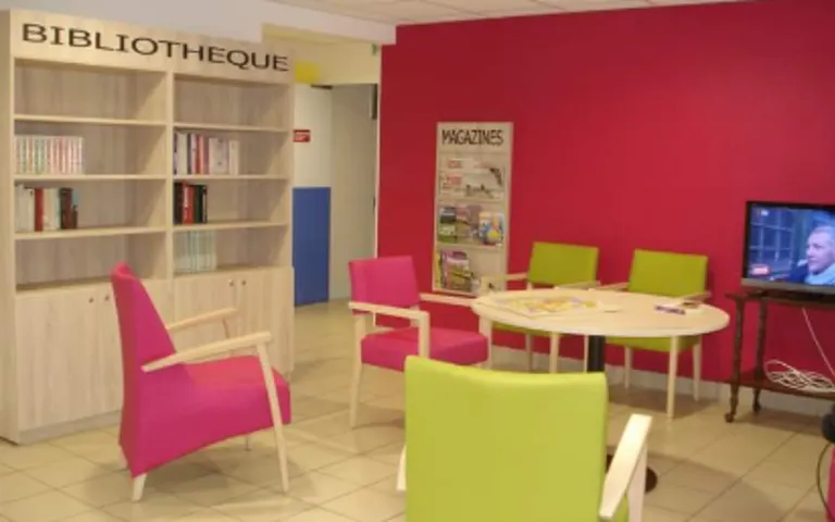 Image Résidence - 3 : EHPAD Résidence Julie Boeuf