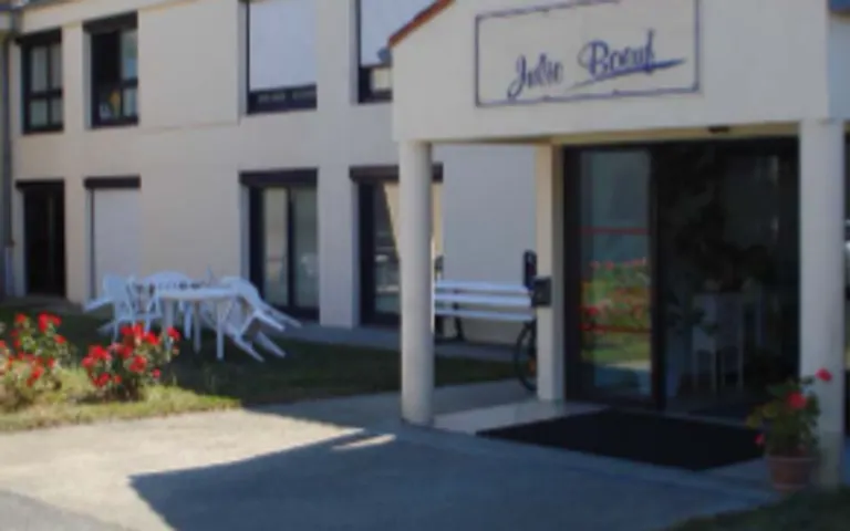 Image Résidence - 4 : EHPAD Résidence Julie Boeuf