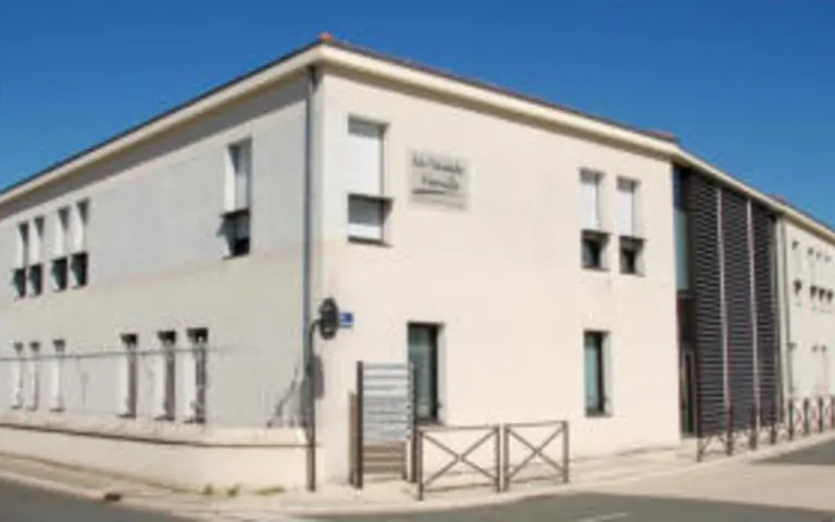 Image Résidence - 1 : EHPAD la Sainte Famille