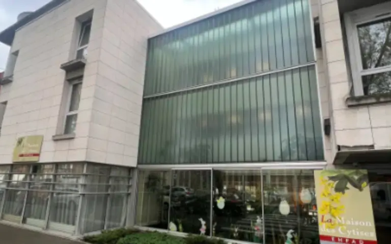 Image Résidence - 4 : La Maison des Cytises