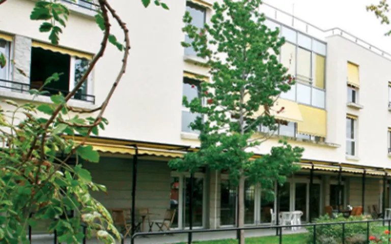 Image Résidence - 2 : La Maison des Cytises