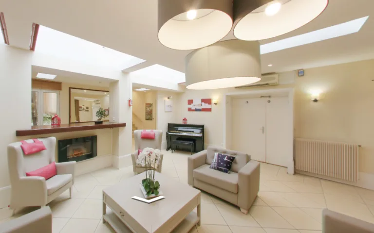 Image Résidence - 4 : EHPAD Maisons de Famille la Roseraie