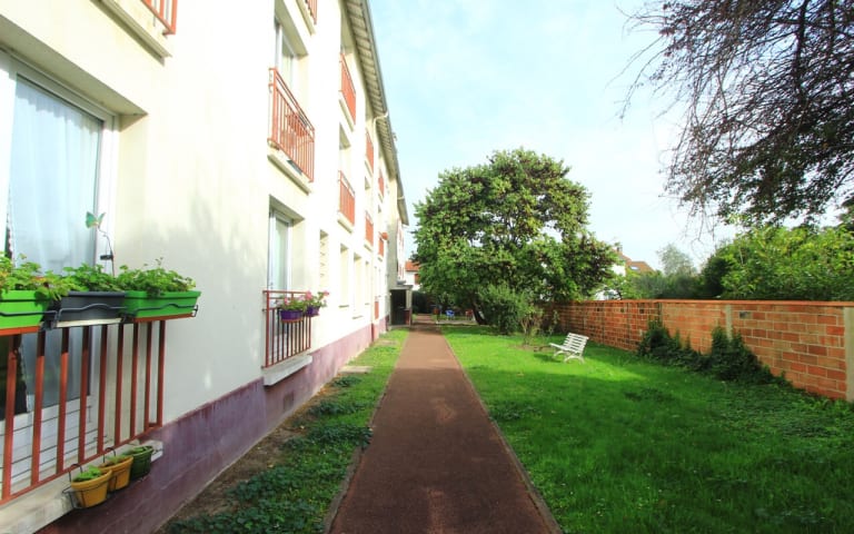 Image Résidence - 2 : Residence d'Eglantine