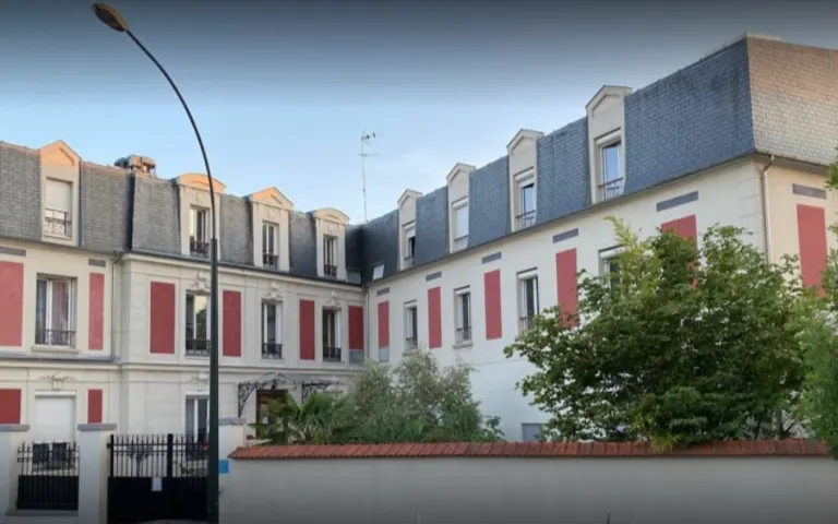 Image Résidence - 1 : EHPAD les Fleurs Bleues