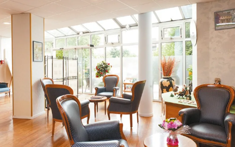 Image Résidence - 1 : Le Temps des Roses