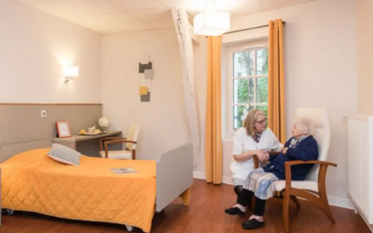 Image Résidence - 1 : Korian Château de Lormoy