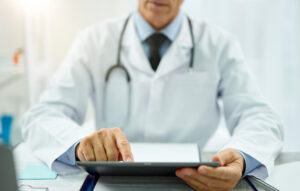 medecin-en-ehpad