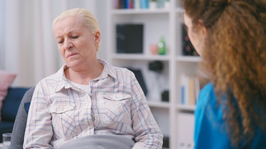 difficultés à parler avec un proche dans le déni de sa maladie