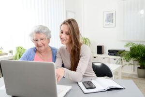 On vous demande de trouver un EHPAD rapidement ? Voici comment gérer sans craquer