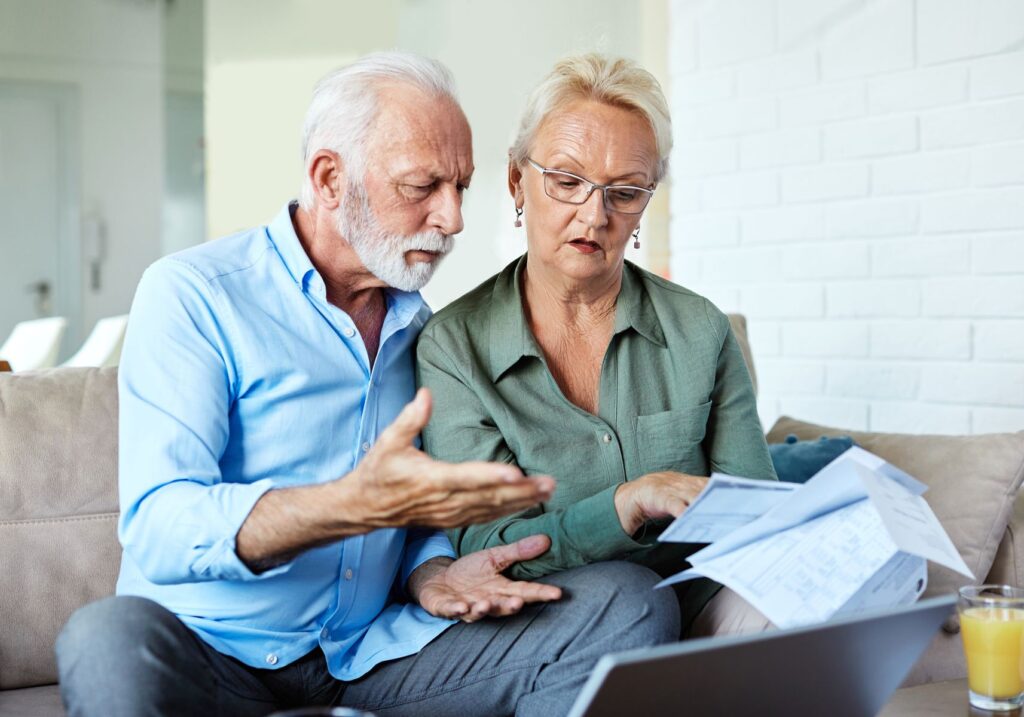 seniors calculant le montant de l'ASPA