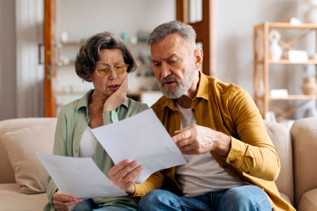 seniors planifiant un démembrement de propriété