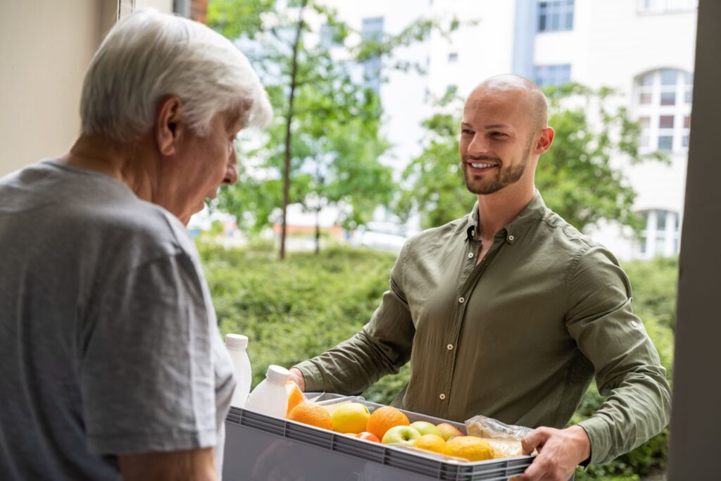 portage de repas pris en compte dans l'APA à domicile
