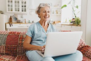 Quel est le prix mensuel d’une résidence senior et quels services y obtient-on pour quel budget