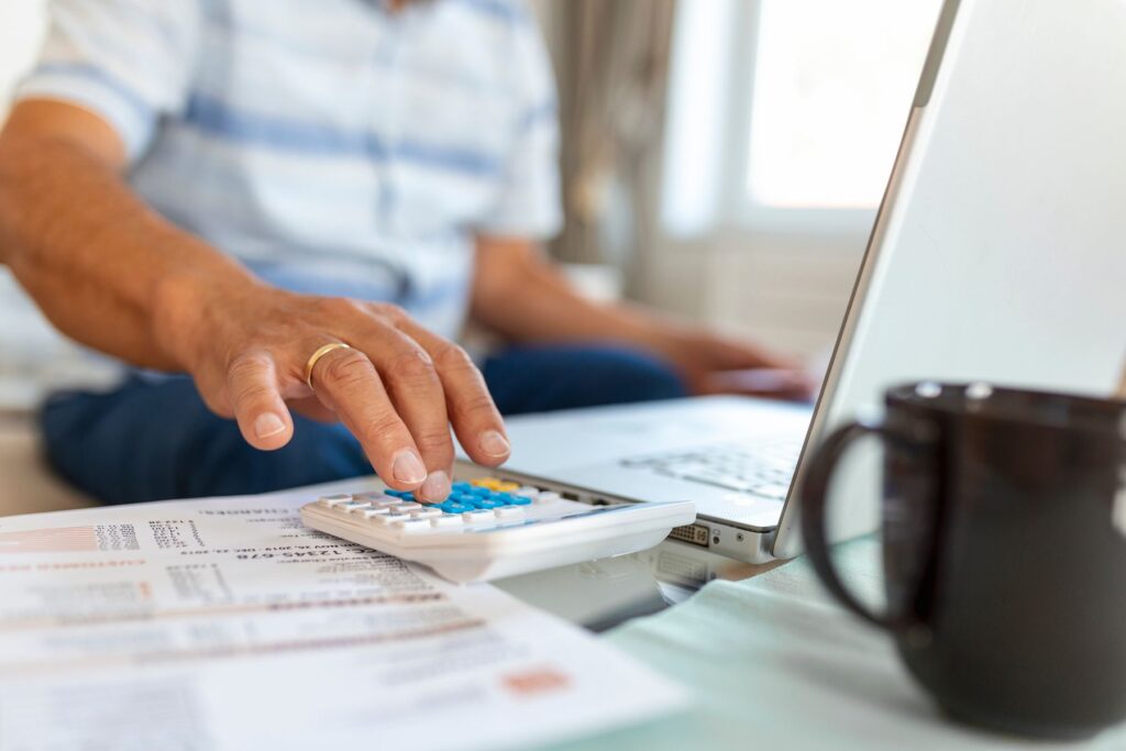 calcul du coût d'une aide à domicile Alzheimer