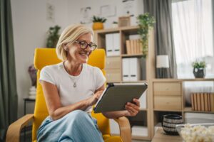 Placement en EHPAD le guide pratique pour accompagner votre proche à chaque stade de la maladie