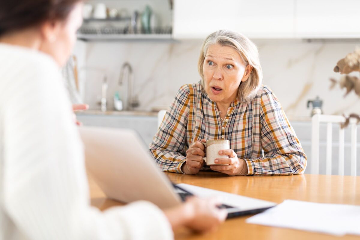 « Mon mari Alzheimer refuse l’accueil de jour » 11 astuces pour désamorcer cette situation compliquée