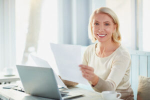 La résidence senior de votre parent ferme du jour au lendemain ? Voici comment réagir sans perdre de temps