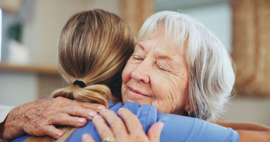 senior en dépression qui entre en ehpad