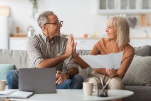 EHPAD pas cher en 2026 : les 15 départements sous 2 000 €/mois (données CNSA)