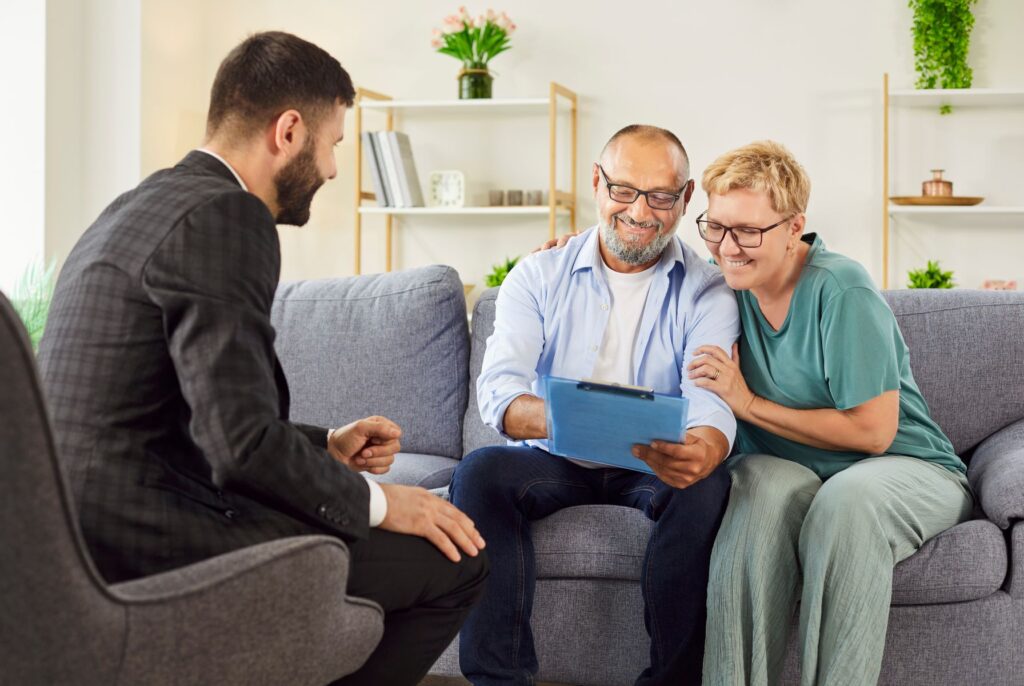 senior faisant une demande d'ald pour bénéficier de remboursements