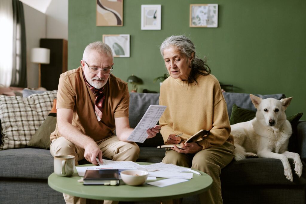 seniors éligibles aux aides publiques et faisant une demande