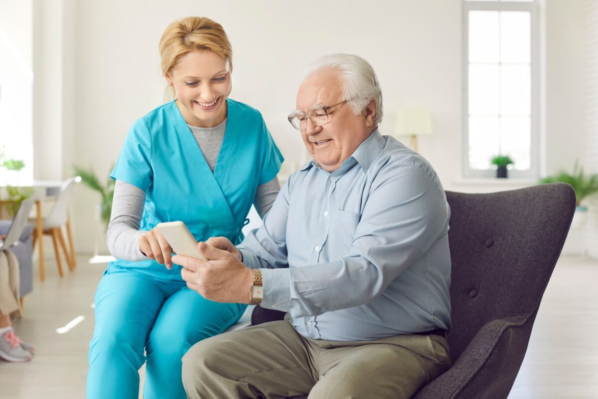 Les thérapies non médicamenteuses en EHPAD Alzheimer méthodes, objectifs et bénéfices