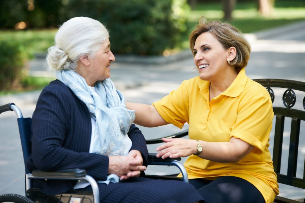 aide du conseil départemental pour les seniors dépendants à domicile
