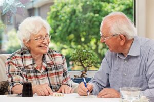 Aide à domicile trop chère quelles solutions quand le maintien à domicile devient difficile à financer